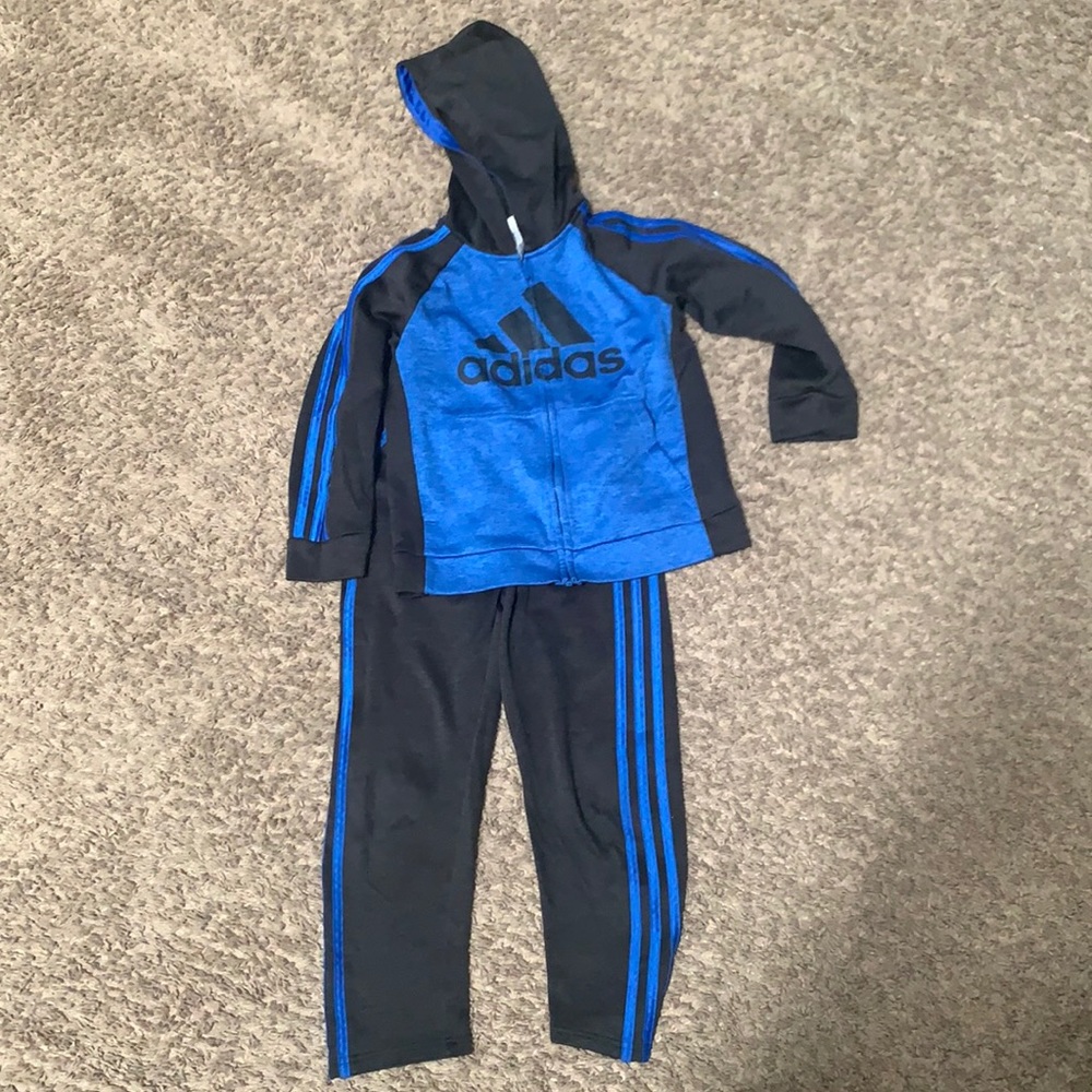 Adidas track suit well loved size 7